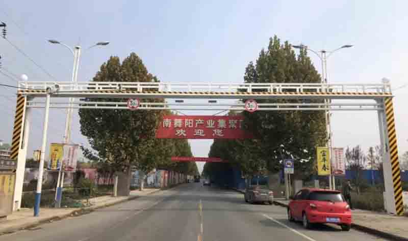 贵州电动液压限高架